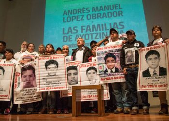 AMLO hablará «con la verdad» con los padres de los 43 normalistas de Ayotzinapa