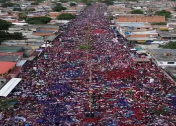 Presidente de Venezuela: la extrema derecha ambiciona llegar al poder usando la violencia 