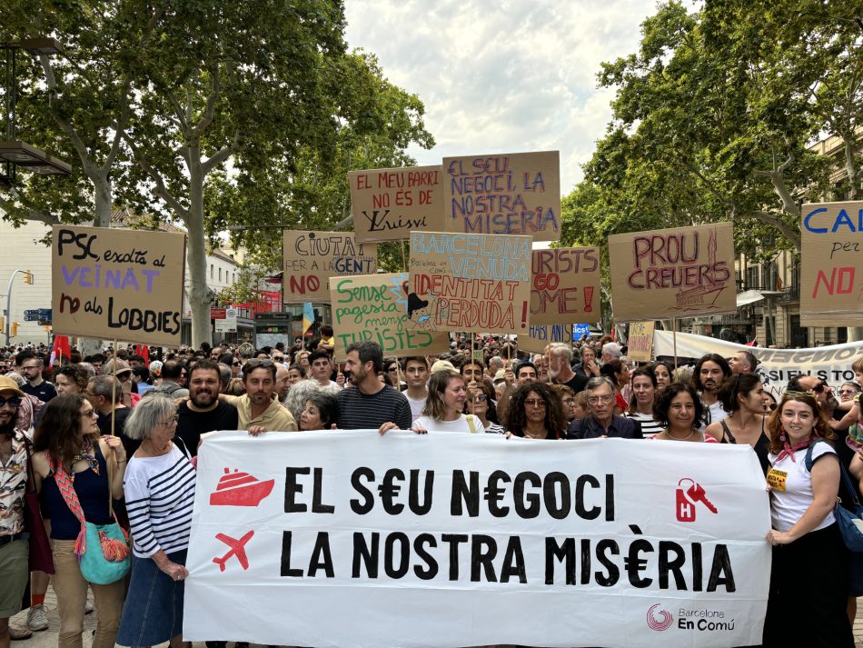 Janet Sanz: “Hoy Barcelona dice ‘basta!’ a las políticas de Collboni que convierten a la ciudad en un parque de atracciones”