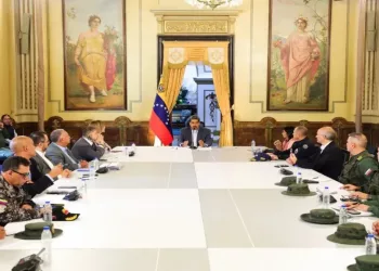 Venezuela anuncia medidas de seguridad y defensa ante plan de violencia extremista