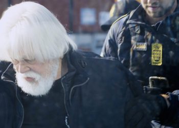 Juantxo López de Uralde pide a la primera ministra de Dinamarca que no extradite al activista Paul Watson