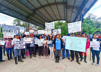 Comunidades indígenas de Ecuador protestan contra una sentencia a favor de la minería