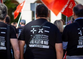 Huelga en protesta por el ERE de MasOrange