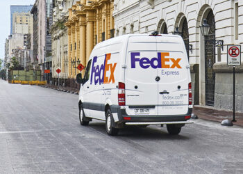 El ERE de FEDEX llega a su semana decisiva con las posturas muy alejadas