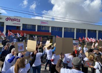 Toda la plantilla de Bimbo secunda la huelga promovida por el comité de empresa