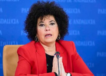 Adelante critica el fichaje de una candidata del partido de Macarena Olona por el Ayuntamiento