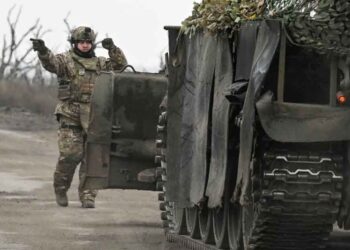 Tropas rusas toman bajo control Novodmítrovka en Donetsk