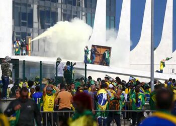 Suman 310 los condenados por tentativa golpista en Brasil