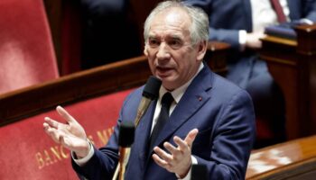 Aumenta el descontento con la gestión del primer ministro francés
