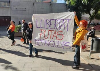 APDHA reclama la libertad inmediata sin cargos de las trabajadoras sexuales y activistas detenidas en Barcelona