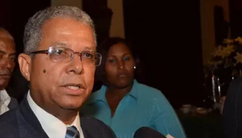 Ex diputado Rafael Méndez cuestiona servilismo de la política exterior dominicana ante Estados Unidos