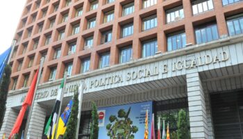 Sanidad impulsa la regulación de la electrodependencia para reforzar la protección ante cortes de suministro eléctrico