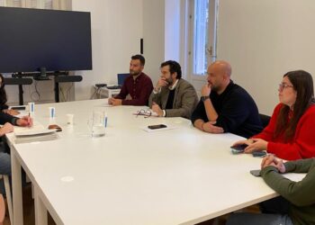 Juventud se compromete con CCOO a llevar a la Inspección de Trabajo las prácticas antisindicales en Ares Capital (Uber)