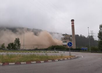 Admitida a trámite la demanda contra la quema de basura en la térmica de Mieres