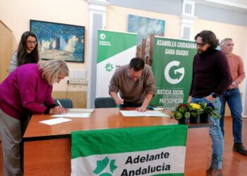 Adelante Andalucía y Gana Guadix sellan una alianza que se extenderá por más municipios de toda Andalucía