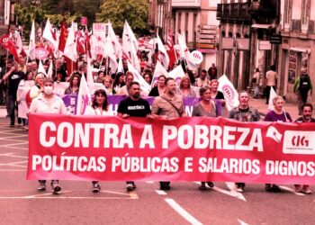 A CIG exixe que o SMI quede exento de pagar o IRPF