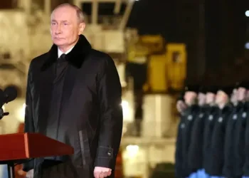Putin propone colocar a Ucrania bajo una «administración provisional»