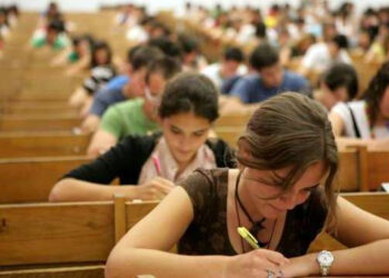 CCOO reclama un mayor incremento de las becas y ayudas al estudio para el curso 2025-2026