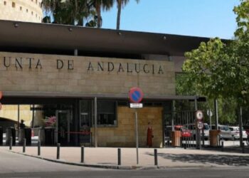Los sindicatos de personal funcionario de la Administración General de la Junta rechazan los «reincidentes insultos» del consejero José Antonio Nieto