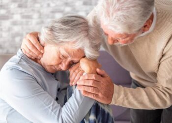Constatan desigualdad de género en los estudios para prevenir el alzhéimer