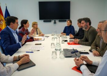 CCOO y UGT logran que el Gobierno se comprometa a implantar una tasa adicional que garantice la jubilación parcial del personal laboral del sector público