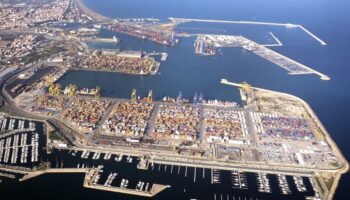 La Rescop celebra que un barco implicado en el tráfico de armas a Israel no atracará en Valencia por la presión popular