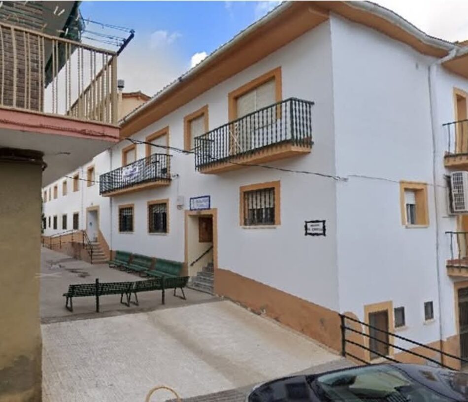 Una Extremadura digna la infrafinanciación de las residencias de mayores públicas municipales por el gobierno de Guardiola (PP)