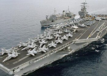Yemen ataca portaviones Truman y buques de EEUU por tercera vez en 24 horas
