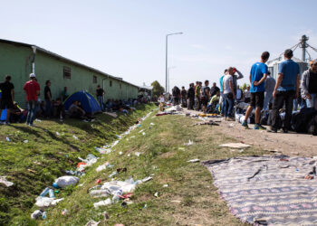 APDHA reclama un pacto europeo que respete los derechos de las personas refugiadas