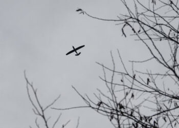 Ucrania lanza nuevo ataque masivo con drones contra regiones rusas