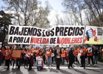 Decenas de miles de personas marchan por Madrid en defensa del derecho a la vivienda