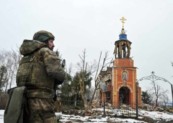Rusia verifica informes sobre cientos de civiles muertos en Kursk