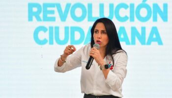 Los tribunales ecuatorianos suspenden nueve meses la actividad de Revolución Ciudadana