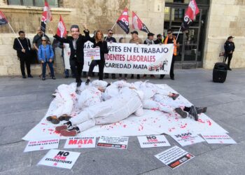CGT del País Valenciano y Murcia: «No somos números ¡Ni una muerte más! Paremos las muertes en el trabajo»