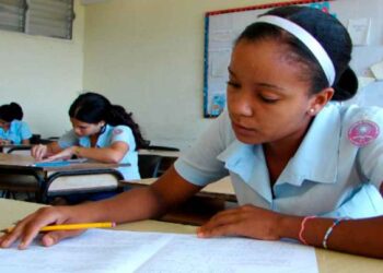 Cuba asegura múltiples vías de ingreso universitario para jóvenes