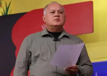 Ofensiva antinmigrante de EE.UU. contra venezolanos es una “mentira que se cae sola”  