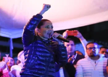 Luisa González desconoce resultados y denuncia fraude electoral en Ecuador