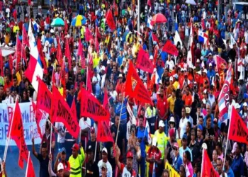 Sindicato de la construcción anuncia continuidad de huelga nacional indefinida en Panamá