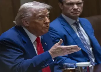 EE.UU.: Senadores acusan a Trump de manipular mercados con tráfico de información
