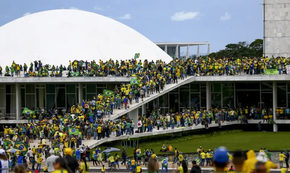 Suman 21 las personas acusadas por tentativa golpista en Brasil