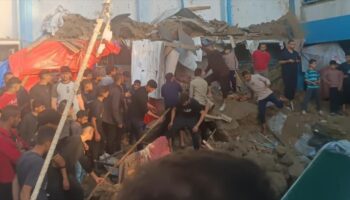 Nueva masacre: Israel mata a 30 civiles en ataque a escuela en Gaza