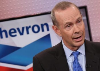 Chevron advierte a EEUU sobre salida de la petrolera de Venezuela