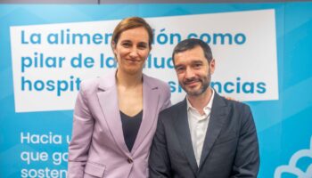 Mónica García y Pablo Bustinduy inician la tramitación del Real Decreto que garantizará comidas saludables en hospitales y residencias