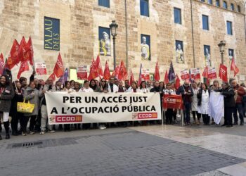 CCOO denuncia que el PP pretende abrir la puerta al enchufismo sanitario mediante una enmienda a la Ley de Acompañamiento