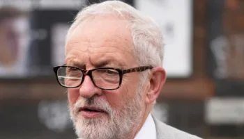 Jeremy Corbyn exige al Gobierno del Reino Unido frenar venta de armas a “Israel”
