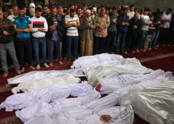 Israel mata a otros 33 habitantes de Gaza en 24 horas mientras la UNRWA advierte de una crisis humanitaria «inimaginable»