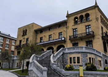 Elkarrekin Podemos propone unificar la información para las colonias municipales y simplificar los trámites y plazos de inscripción de las familias getxotarras