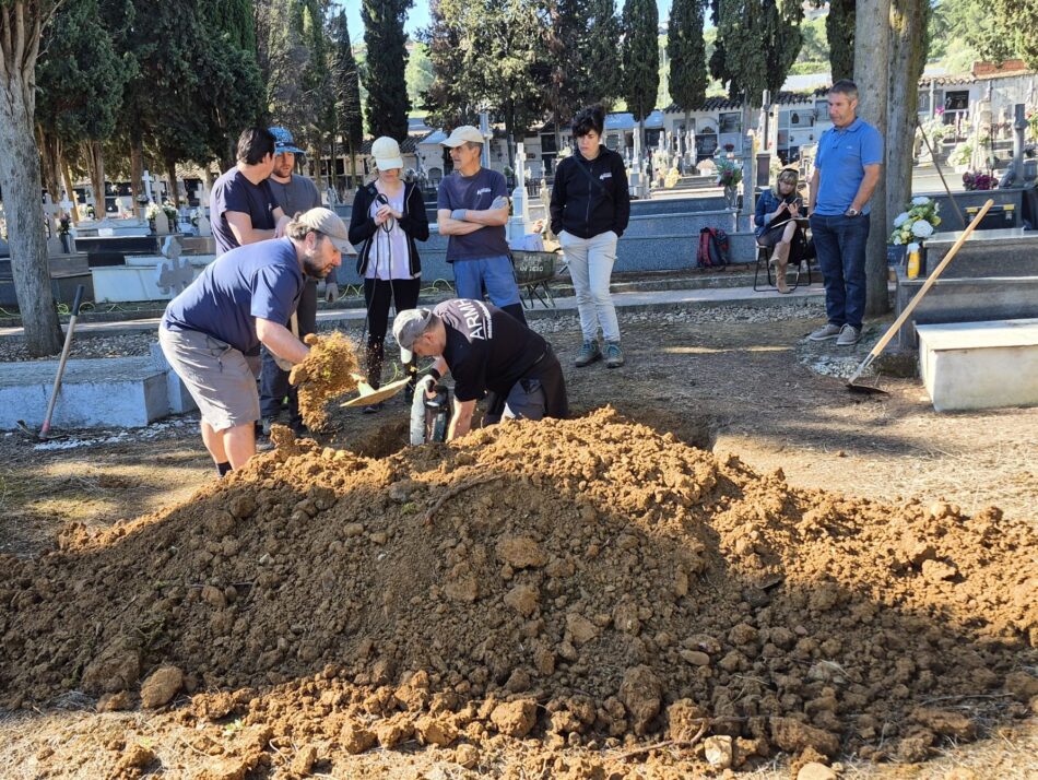 Buscan en el cementerio de Almadén (Ciudad Real) los restos de un republicano muerto bajo custodia en una cárcel franquista