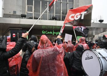 La Inspección de Trabajo sanciona a El Corte Inglés por vulnerar el descanso entre jornadas tras una denuncia presentada por el sindicato CGT
