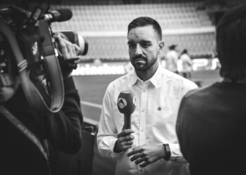 Els treballadors de Mediapro que donen servei a LaLiga exigeixen garanties laborals davant la incertesa pel canvi d’adjudicatari i amenacen de fer vaga les darreres jornades del campionat